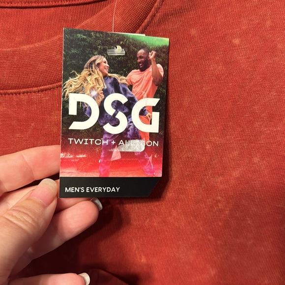 NWT DSG Men's small t shirt - Picture 3 of 4